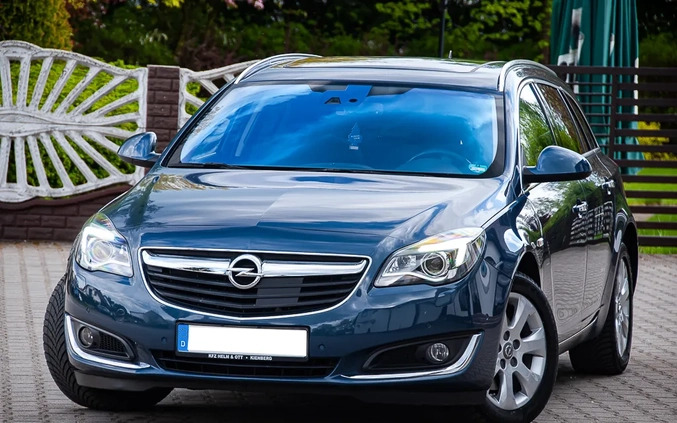 Opel Insignia cena 43900 przebieg: 148000, rok produkcji 2015 z Łowicz małe 562